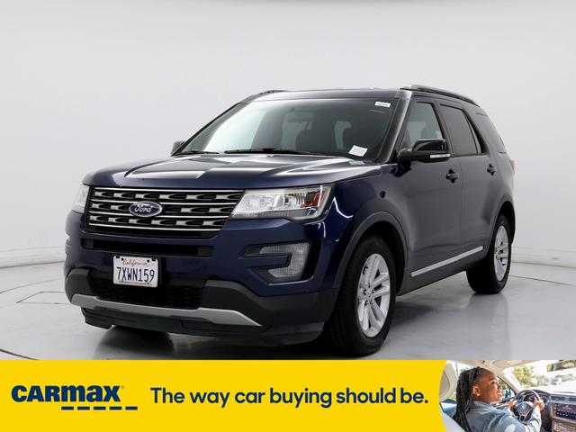 2017 ford explorer xlt