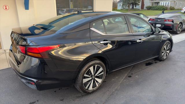 2022 nissan altima 2.5 sv