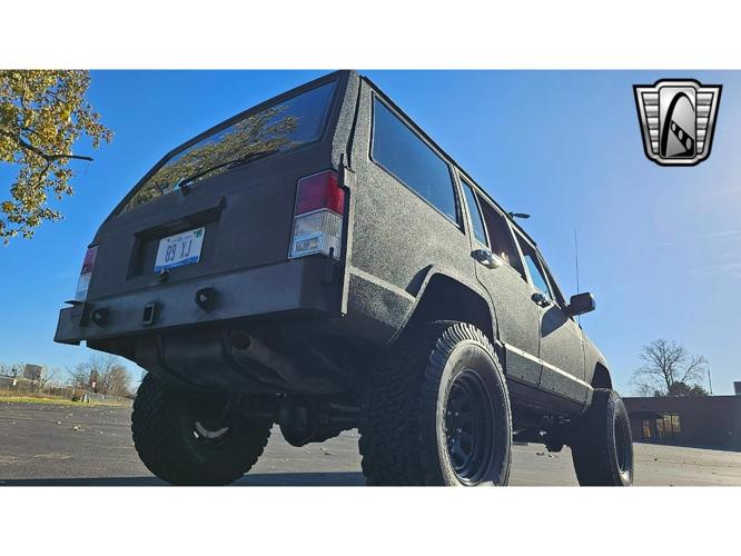 1989 jeep cherokee in o'fallon, illinois
