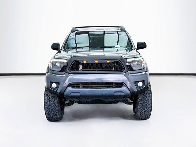 2014 toyota tacoma base