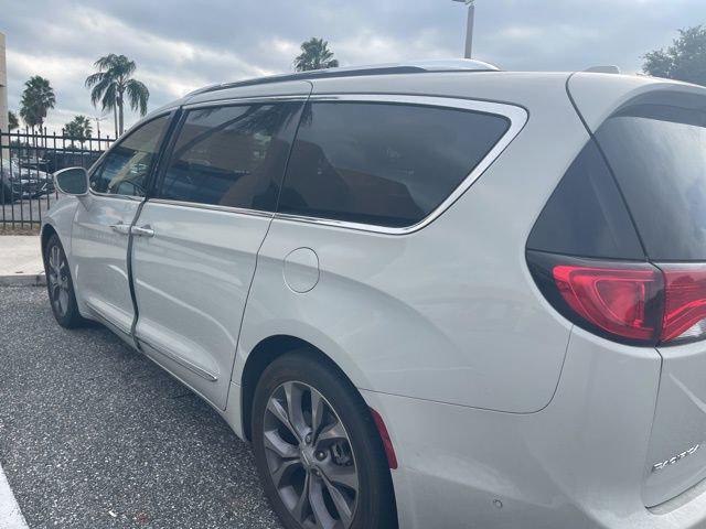 2020 chrysler pacifica limited