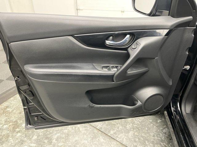 2018 nissan rogue sport sv