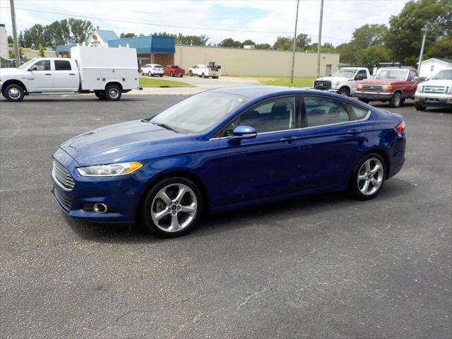 2015 ford fusion se