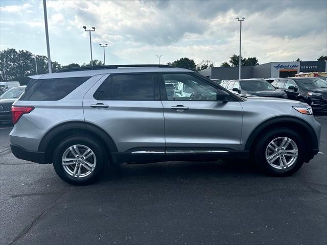 2021 ford explorer xlt