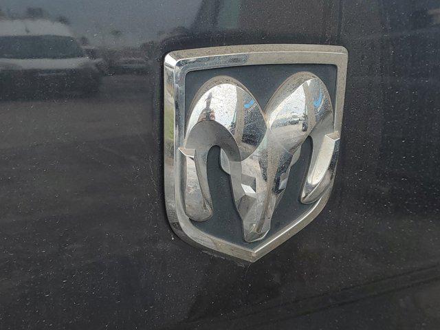 2018 ram 3500 tradesman crew cab 4x4 8' box