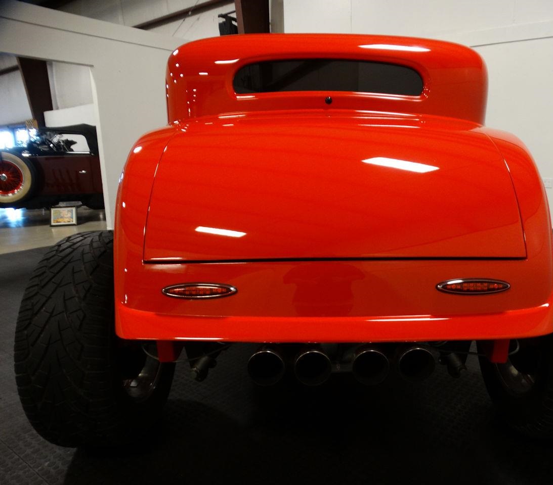 1932 ford 3-window coupe