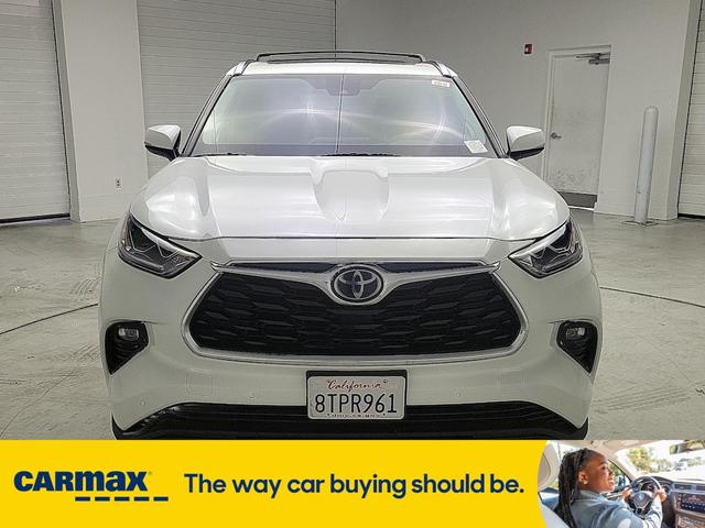 2021 toyota highlander limited