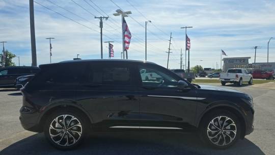 2024 Lincoln Nautilus