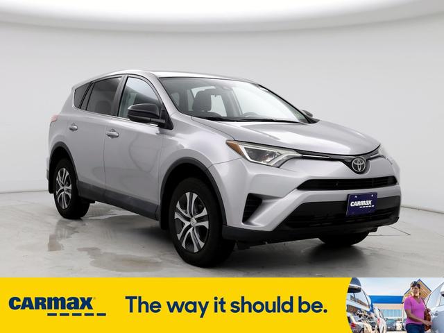 2017 toyota rav4 le