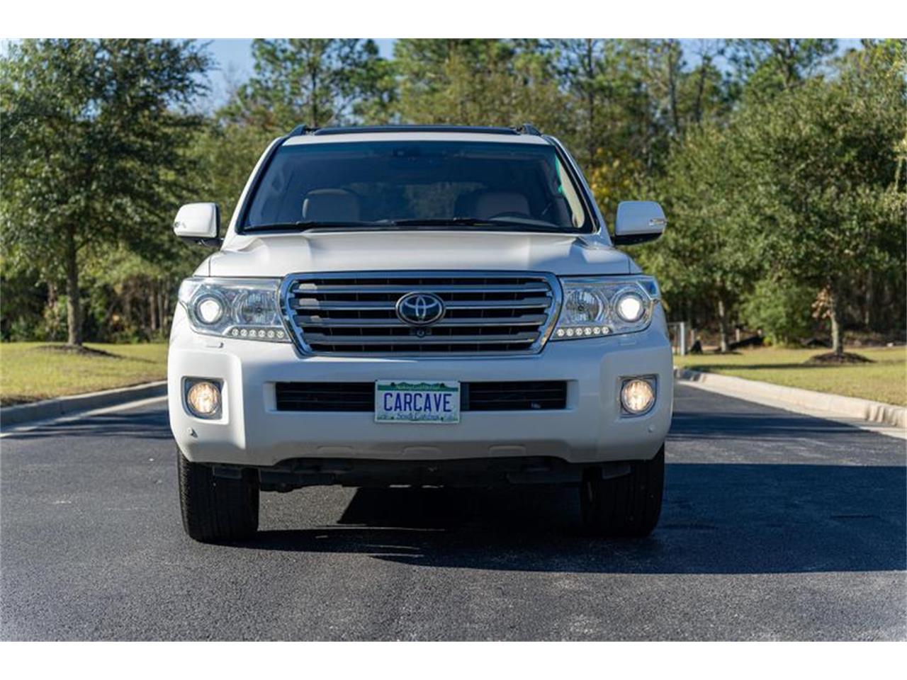 2013 toyota land cruiser