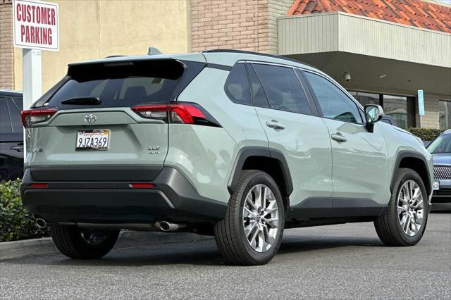 2023 toyota rav4 xle