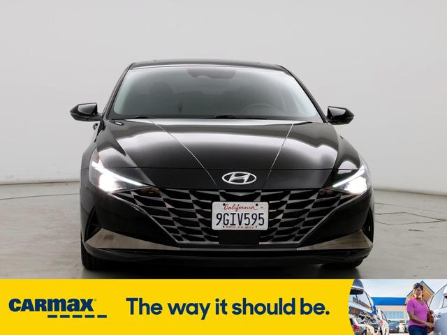 2022 hyundai elantra sel