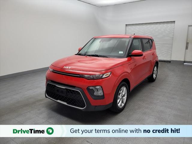 2022 kia soul lx