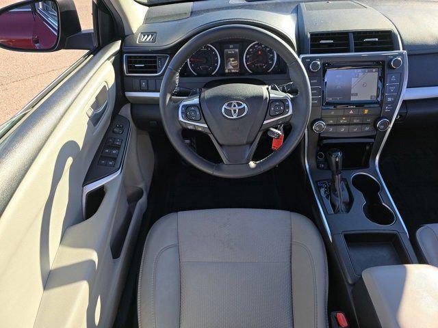 2017 toyota camry se