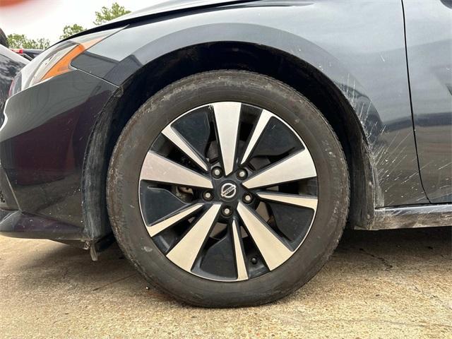 2021 nissan altima 2.5 sv