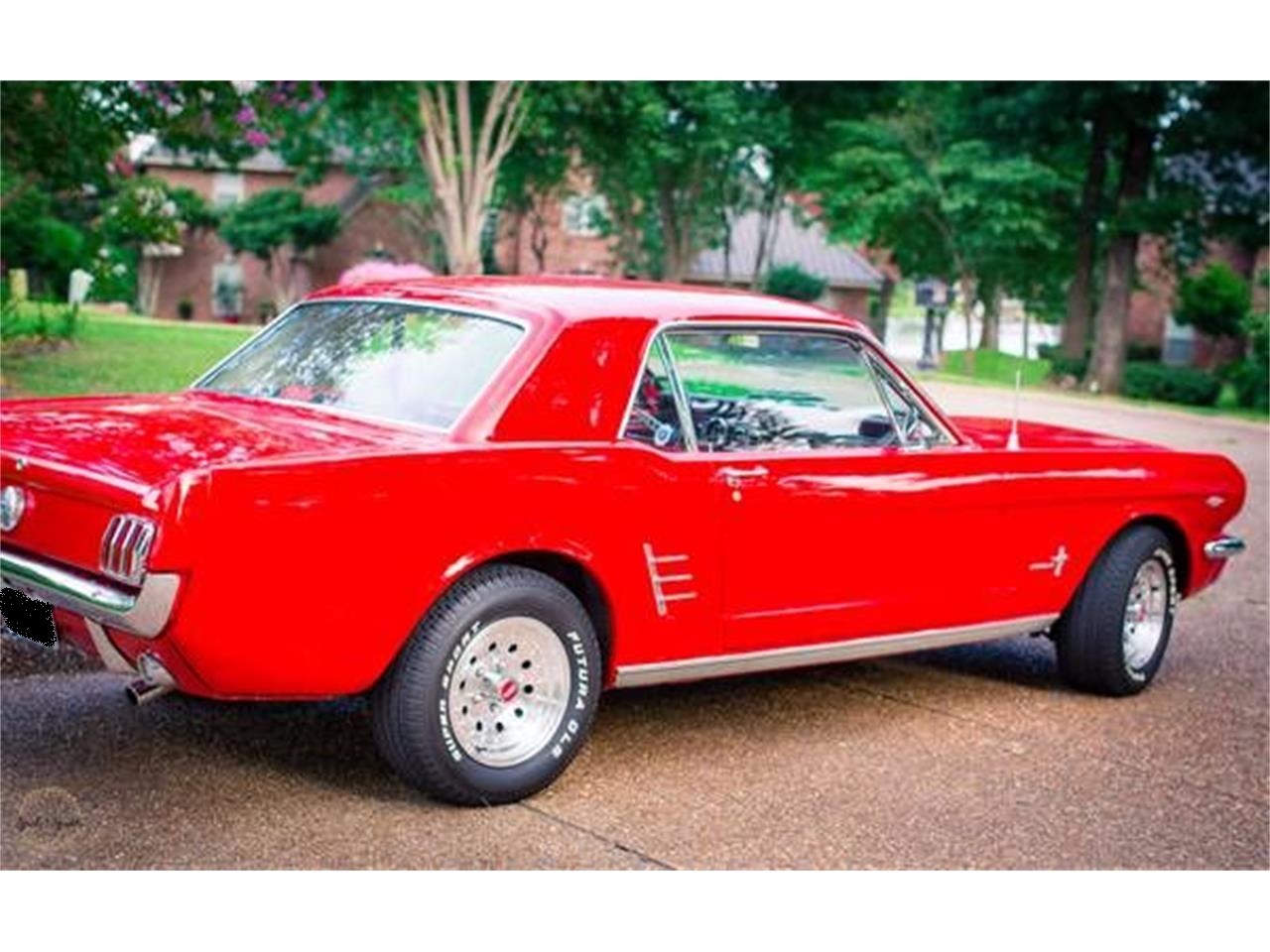 1966 ford mustang