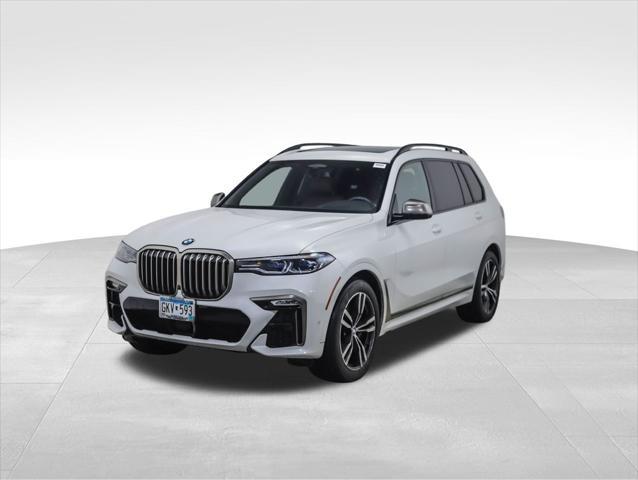 2021 bmw x7 m50i