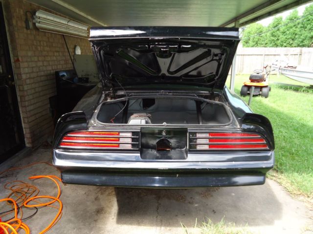 77 trans am roll cage.car been in garage 30 years.no title or vin