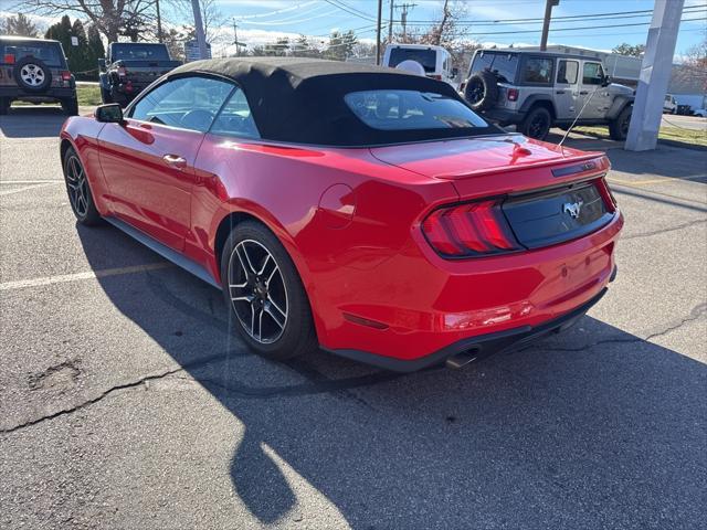 2022 ford mustang ecoboost premium