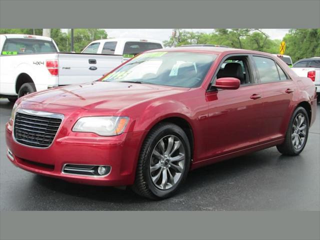 2014 chrysler 300 s