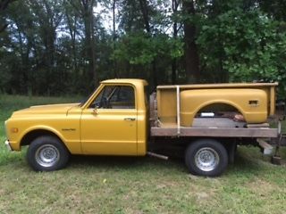 1971 chevy custom/10 c/10 swb stepside 2 owner big rear window