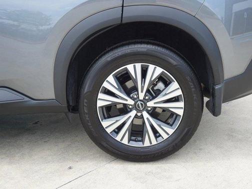 2022 nissan rogue in saint louis, missouri