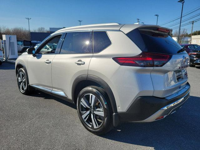 2021 nissan rogue platinum