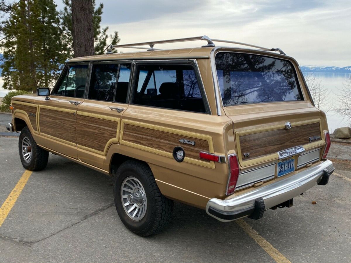 1987 jeep grand wagoneer 4x4 - â€œsurvivorâ€. new drivetrain. excellent. no reserve