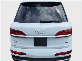 2023 Audi Q7 quattro premium 55 tfsi
