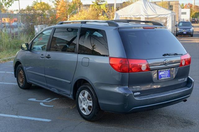 2008 toyota sienna le