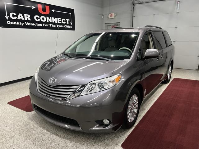 2011 toyota sienna xle