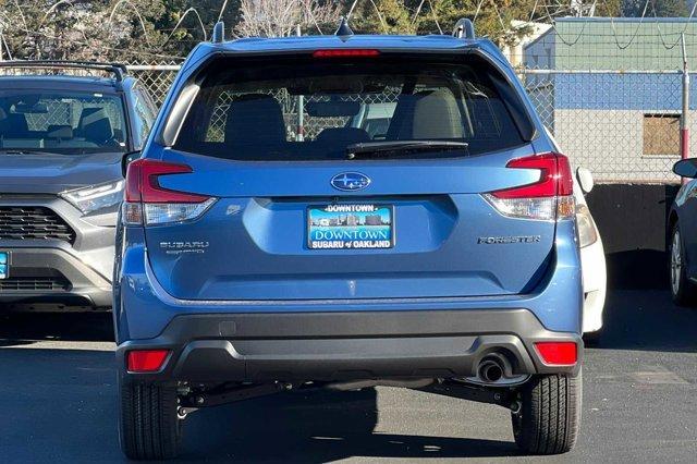 2024 subaru forester premium