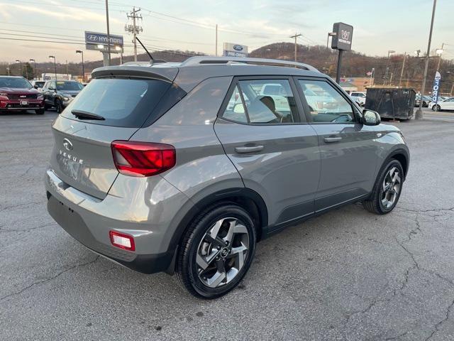 2023 hyundai venue sel
