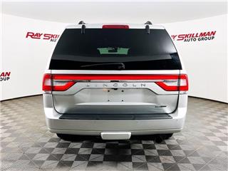 2015 Lincoln Navigator base