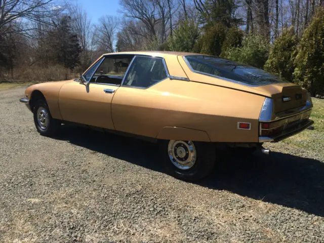 1972 citroen sm rebuilt motor, tranny and spheres and in excellent condition