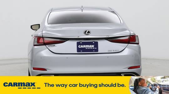 2023 Lexus ES