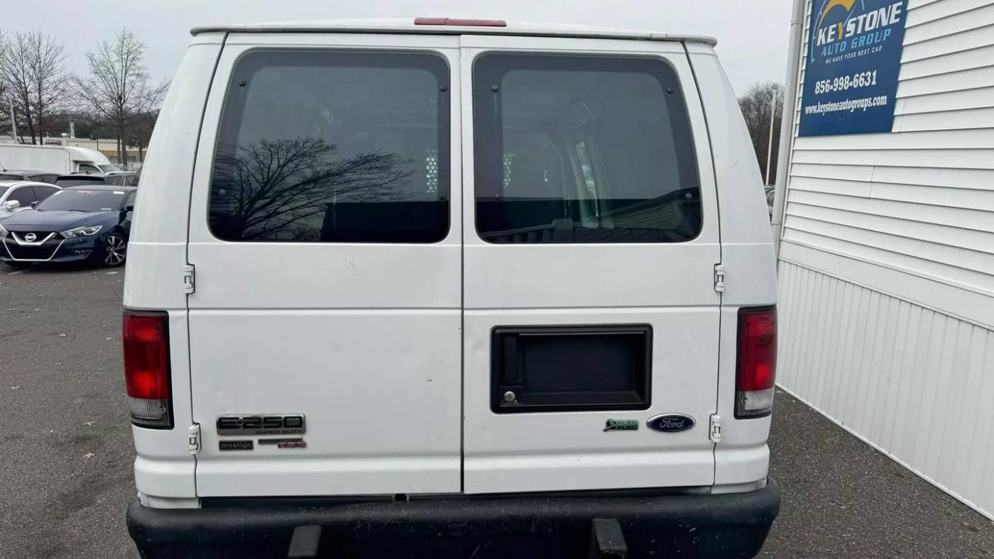 2012 ford e-series e-250