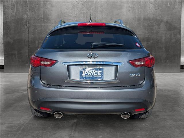 2016 infiniti qx70 base