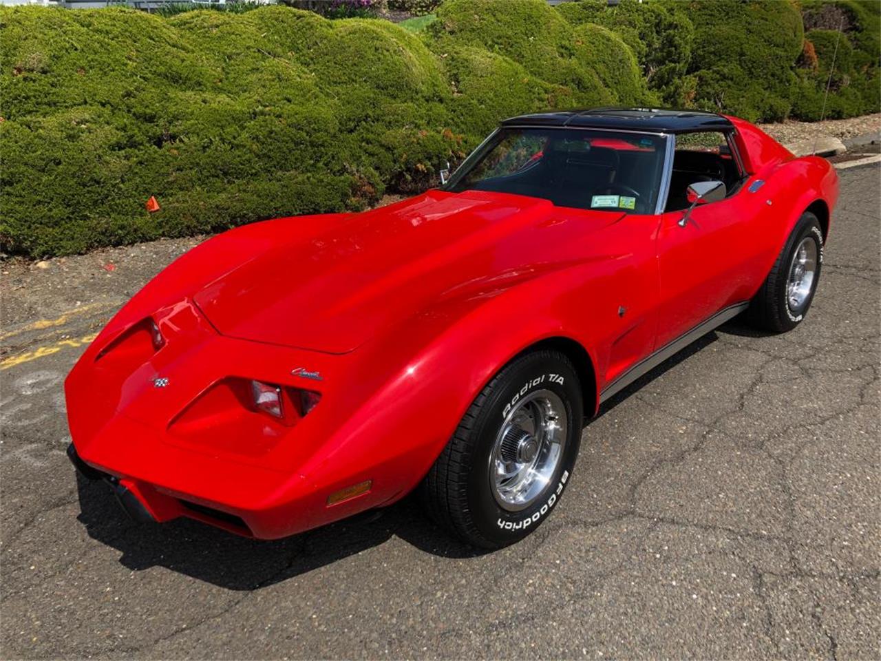 1975 chevrolet corvette