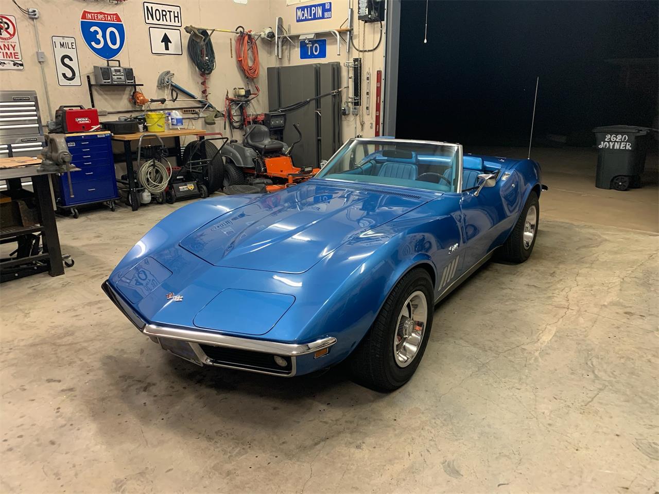 chevrolet corvette stingray