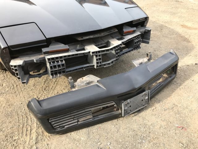 1984 pontiac firbird se t-top knight rider
