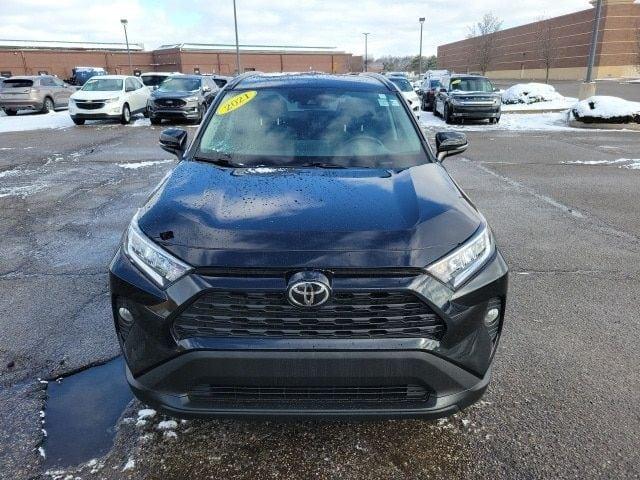 2021 toyota rav4 xle in rochester, michigan