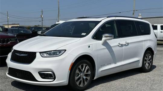 2024 Chrysler Pacifica