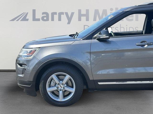 2018 ford explorer xlt
