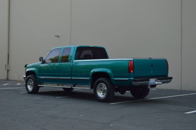 1993 chevrolet silverado k2500 club cab 4wd 6.5l turbo diesel 67,580 orig miles!