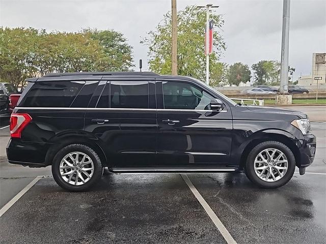 2021 ford expedition xlt