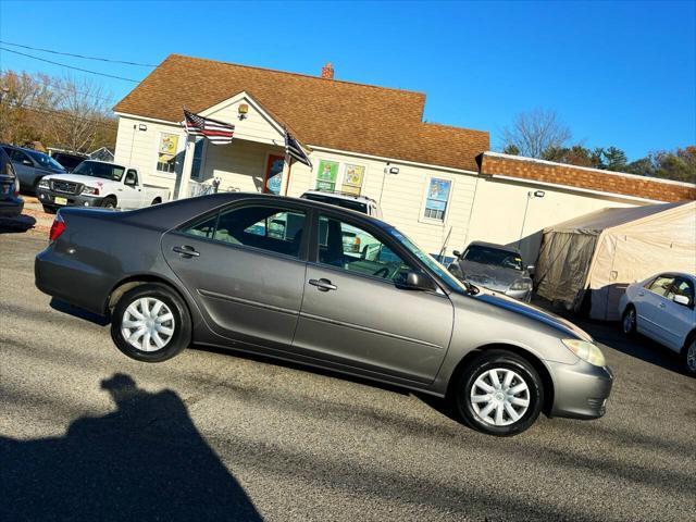 2005 toyota camry le