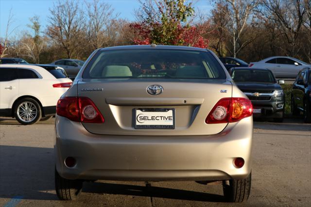 2010 toyota corolla le