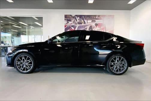 2023 nissan altima 2.0 sr in camp dodge, iowa