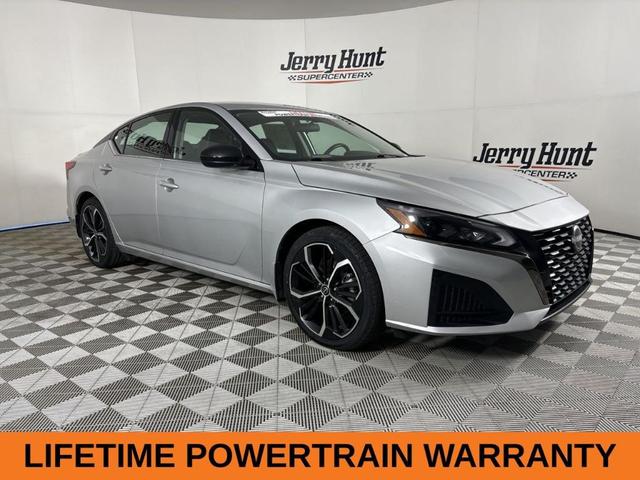 2023 nissan altima 2.5 sr